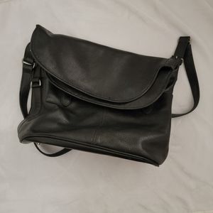 Levenger Black Leather Satchel Bag / Purse